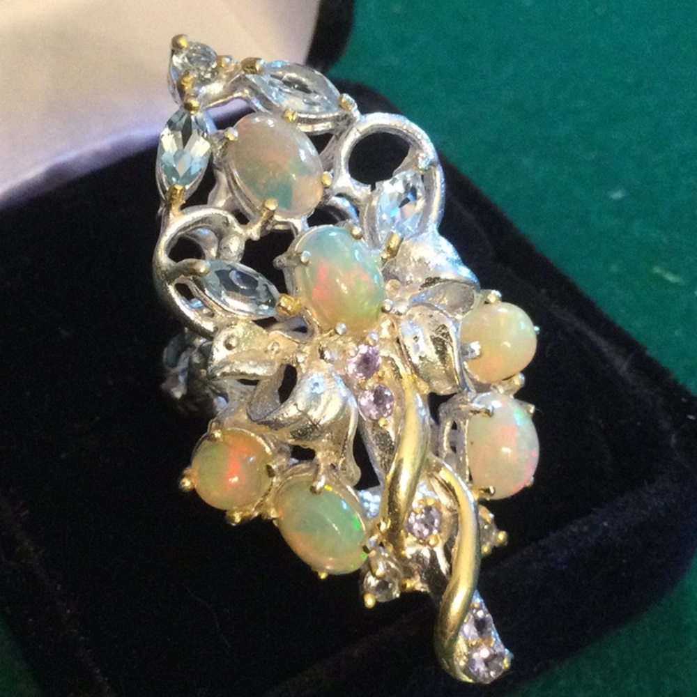 Outstanding Elegance, Genuine Natural Fiery Opal Ring - Picture 1 of 15